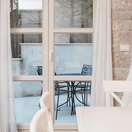 Hana Villa