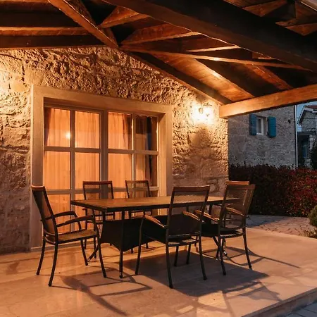 Hana Villa Motovun